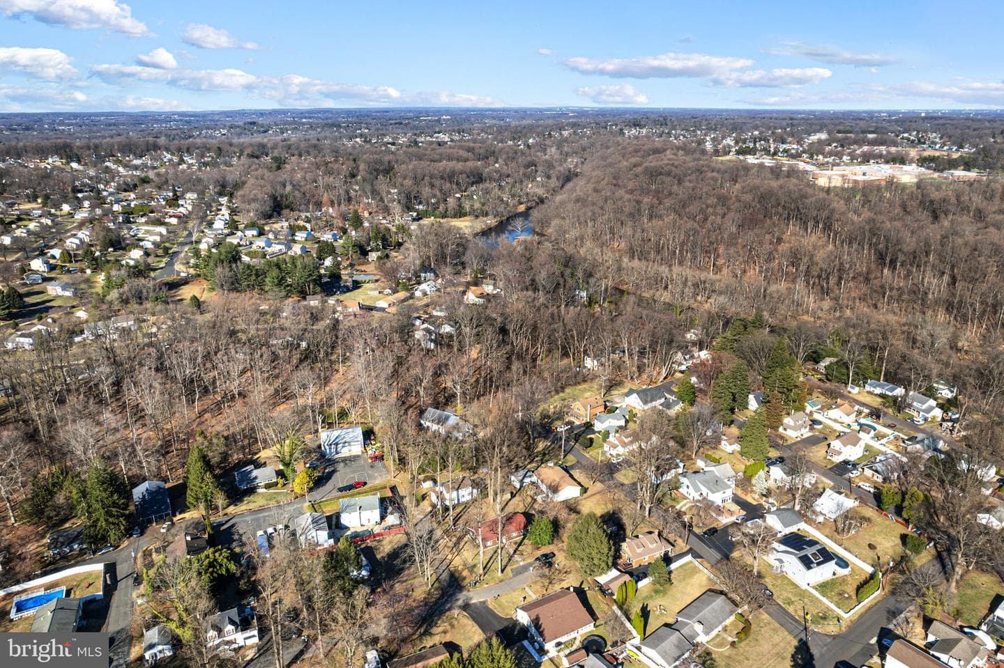 1302 Hilton Avenue photo 31