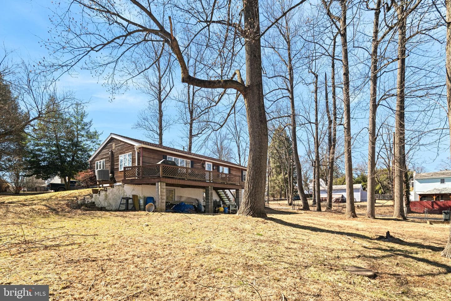 1302 Hilton Avenue photo 6