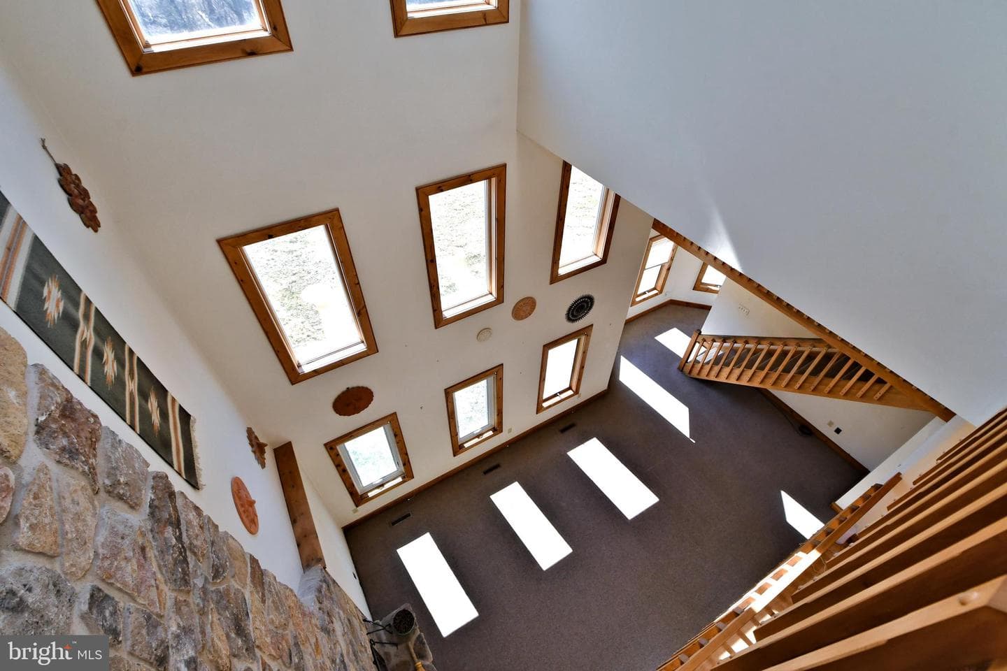 1486 Fairhill Road photo 3