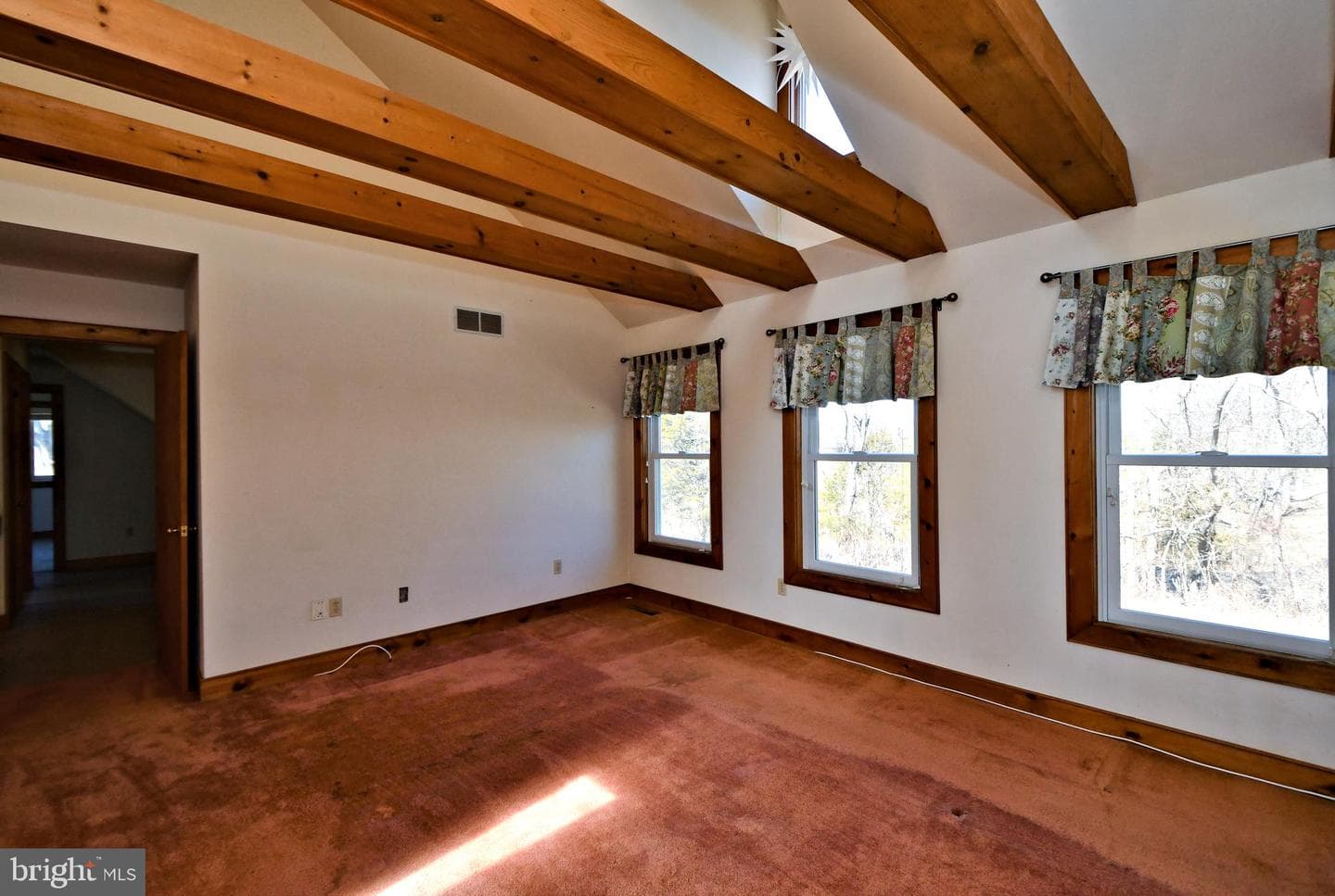 1486 Fairhill Road photo 42