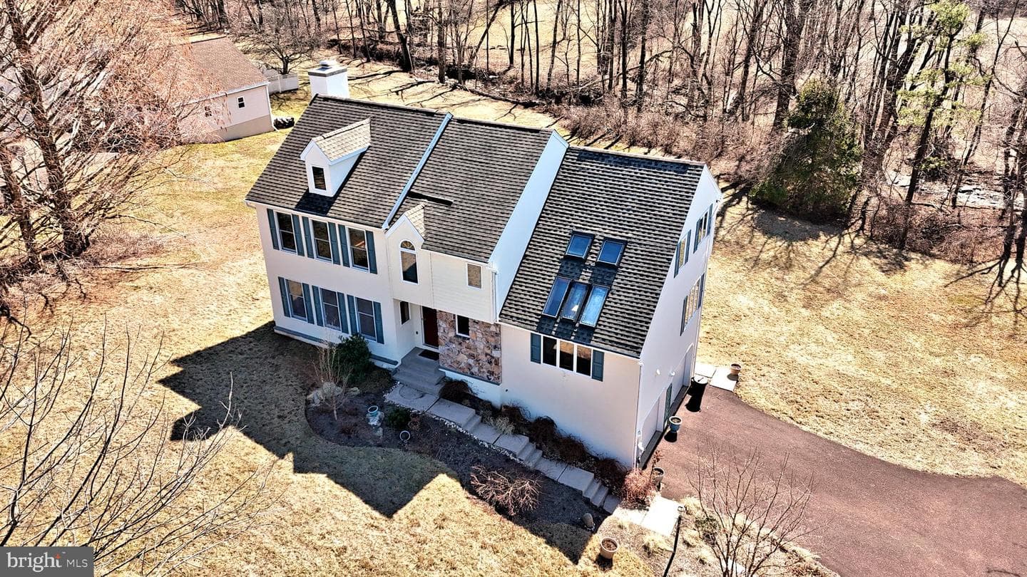 1486 Fairhill Road photo 6