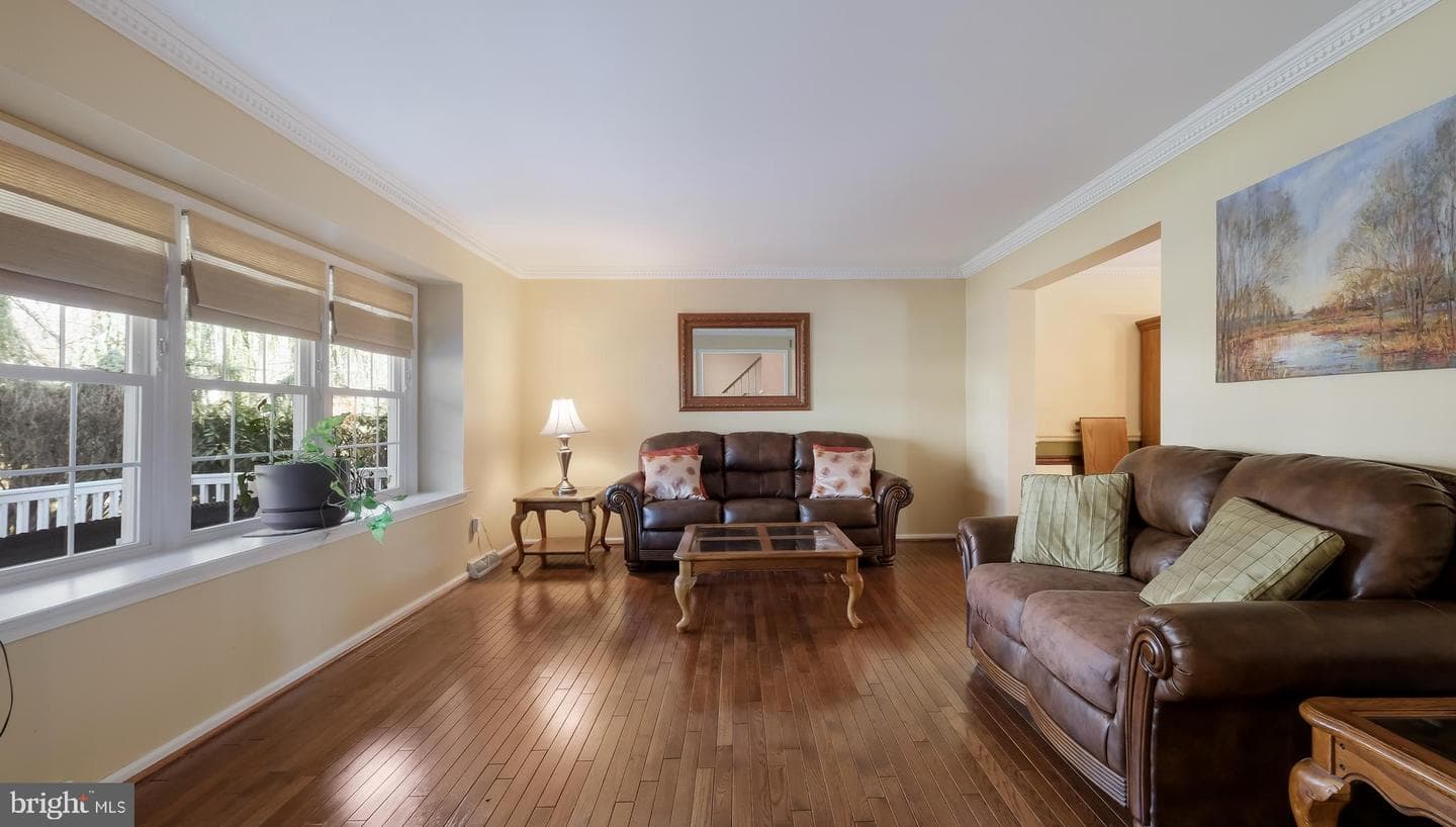 1810 Gait Circle photo 11