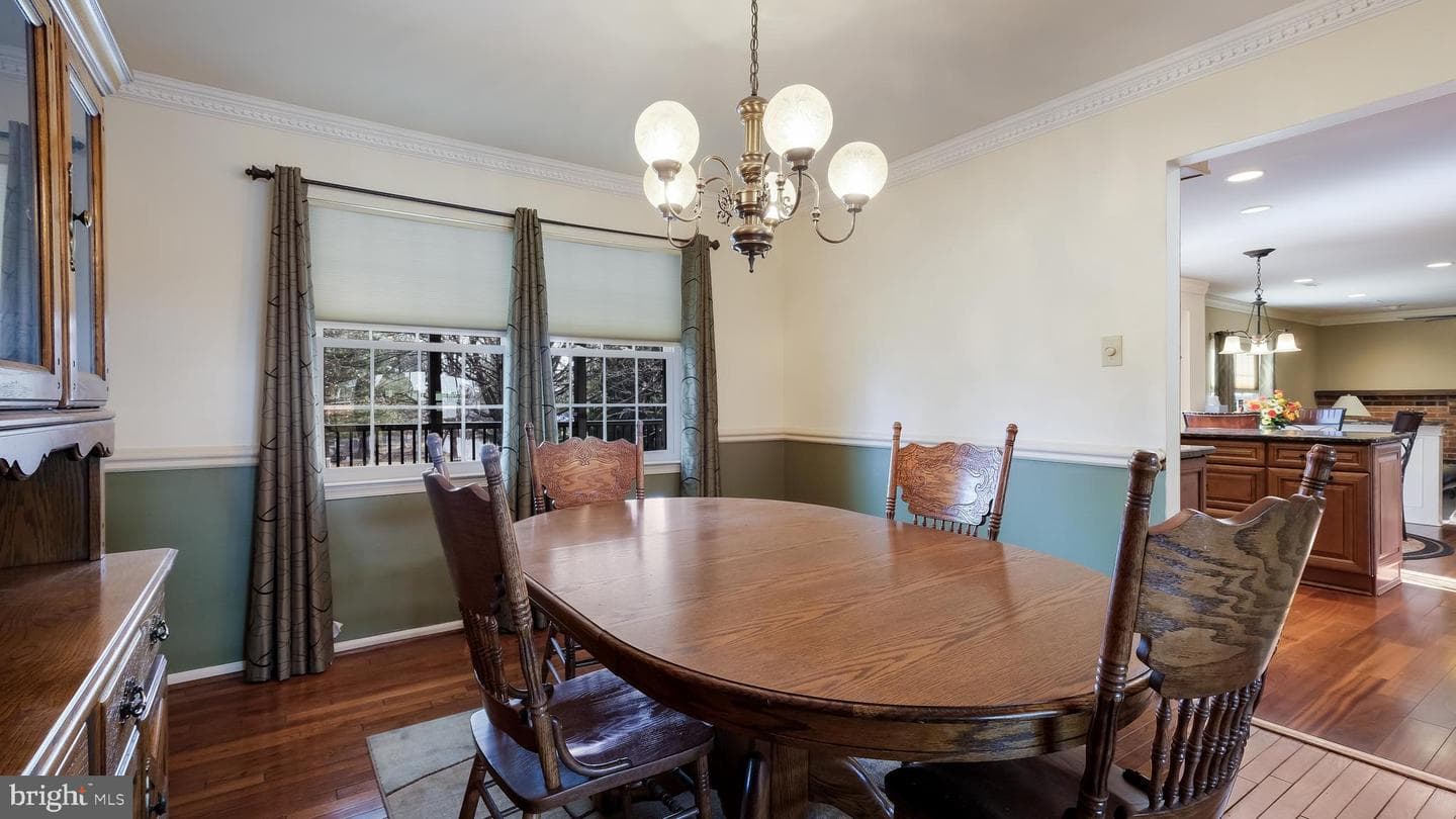 1810 Gait Circle photo 13