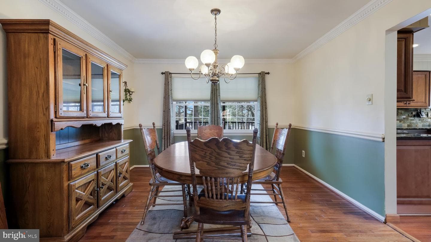 1810 Gait Circle photo 14