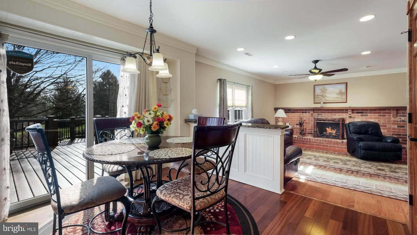 1810 Gait Circle photo 19
