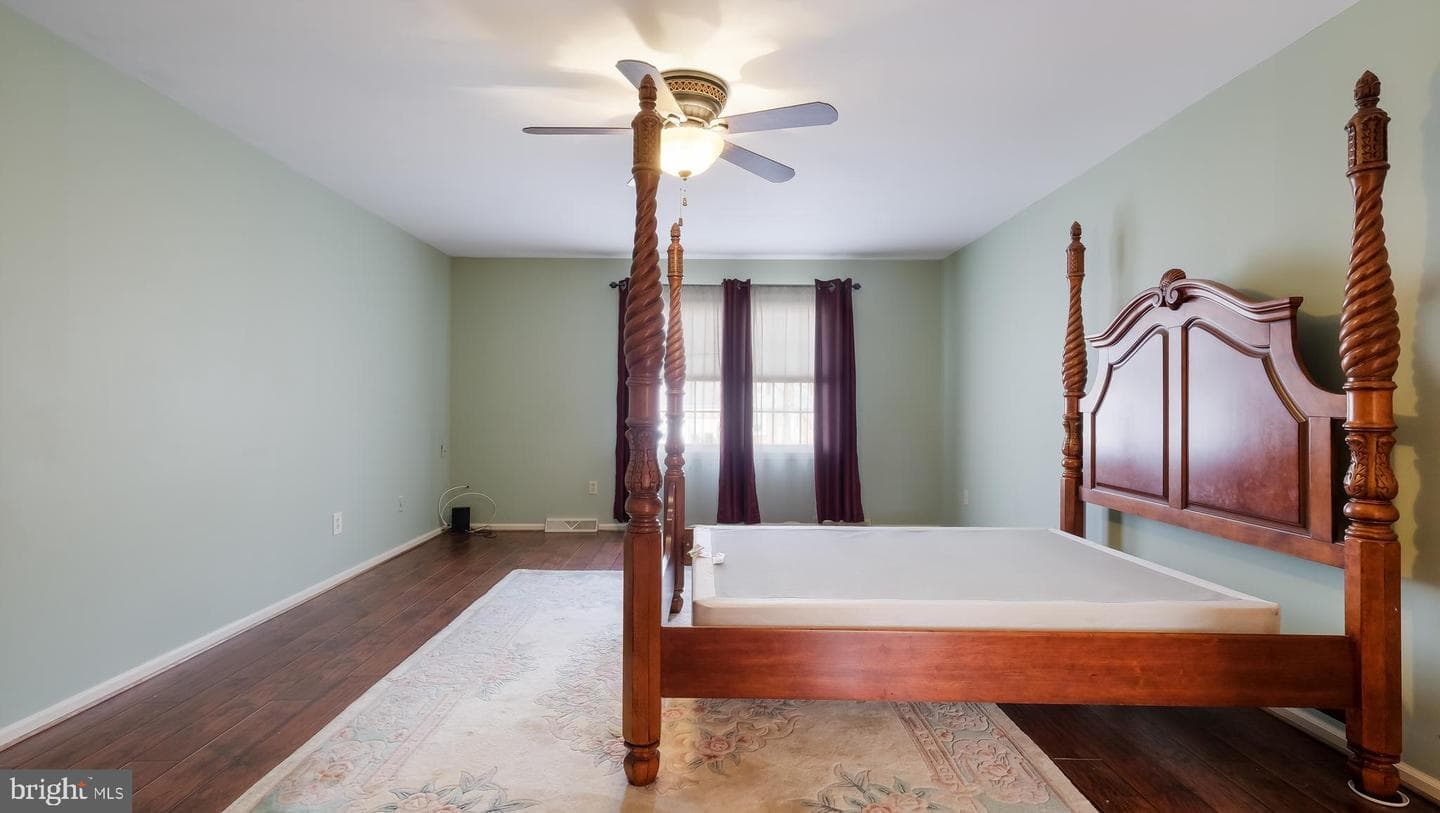 1810 Gait Circle photo 27