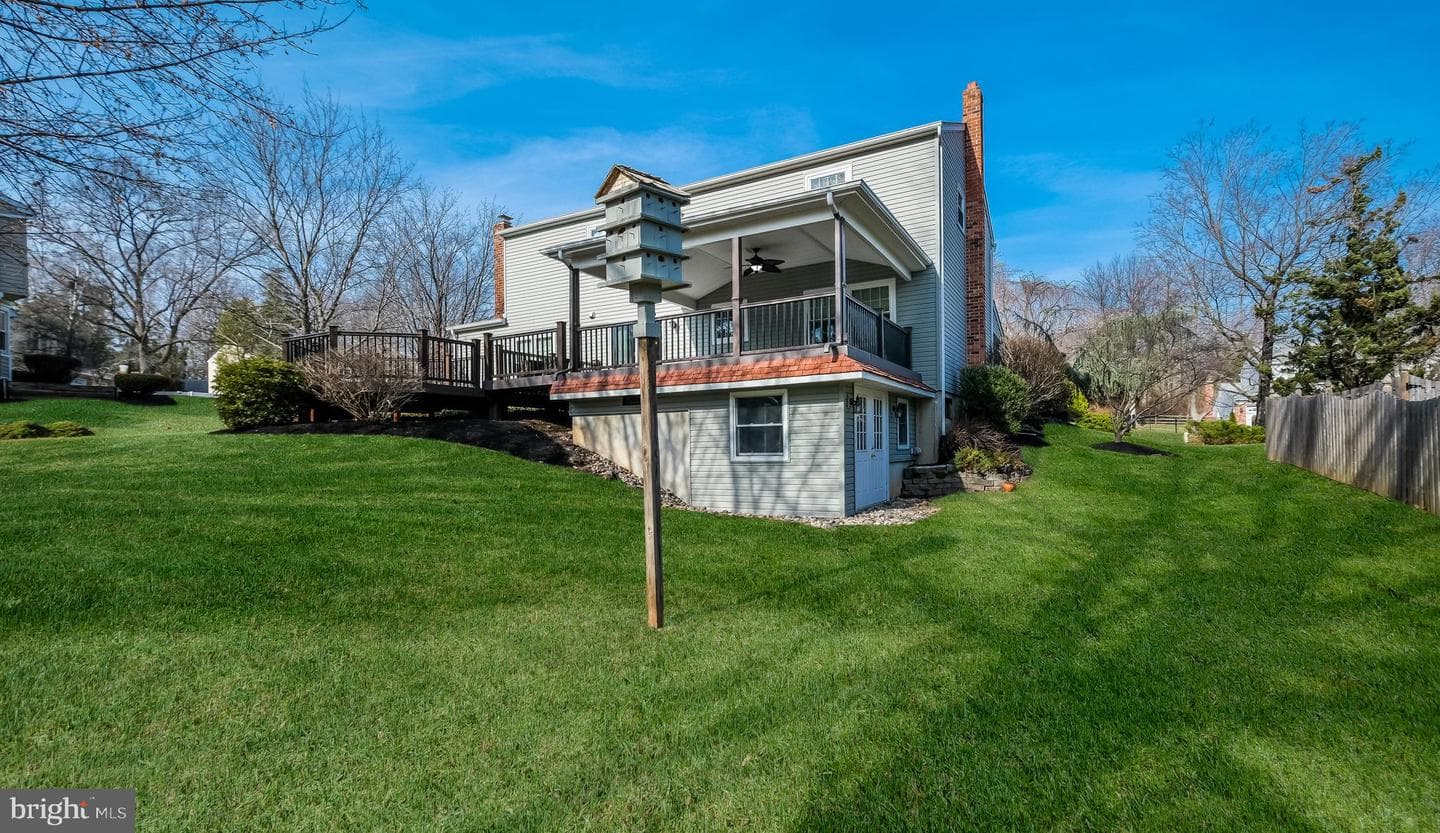 1810 Gait Circle photo 48