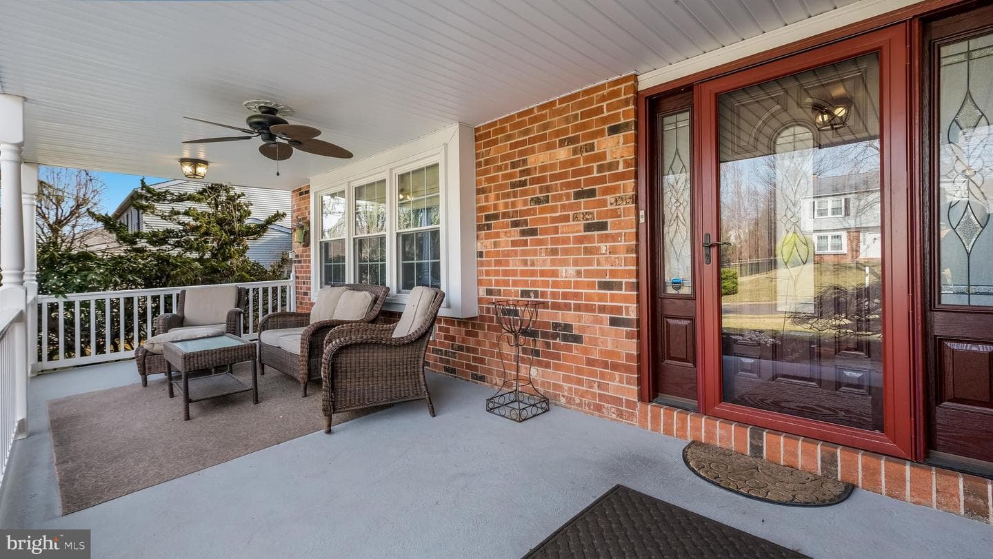 1810 Gait Circle photo 8