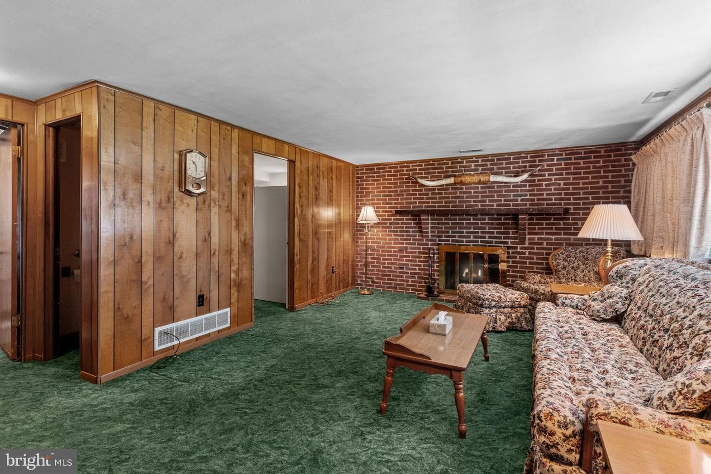857 W County Line Road photo 15
