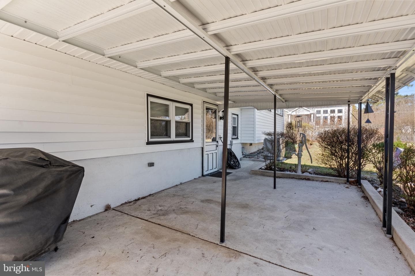 857 W County Line Road photo 29