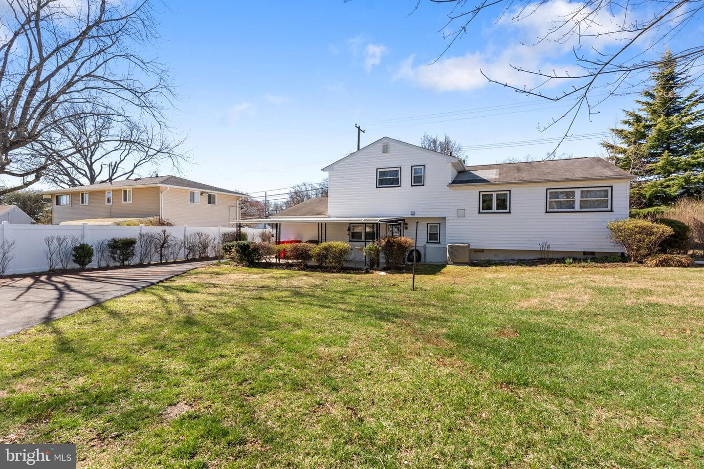 857 W County Line Road photo 30
