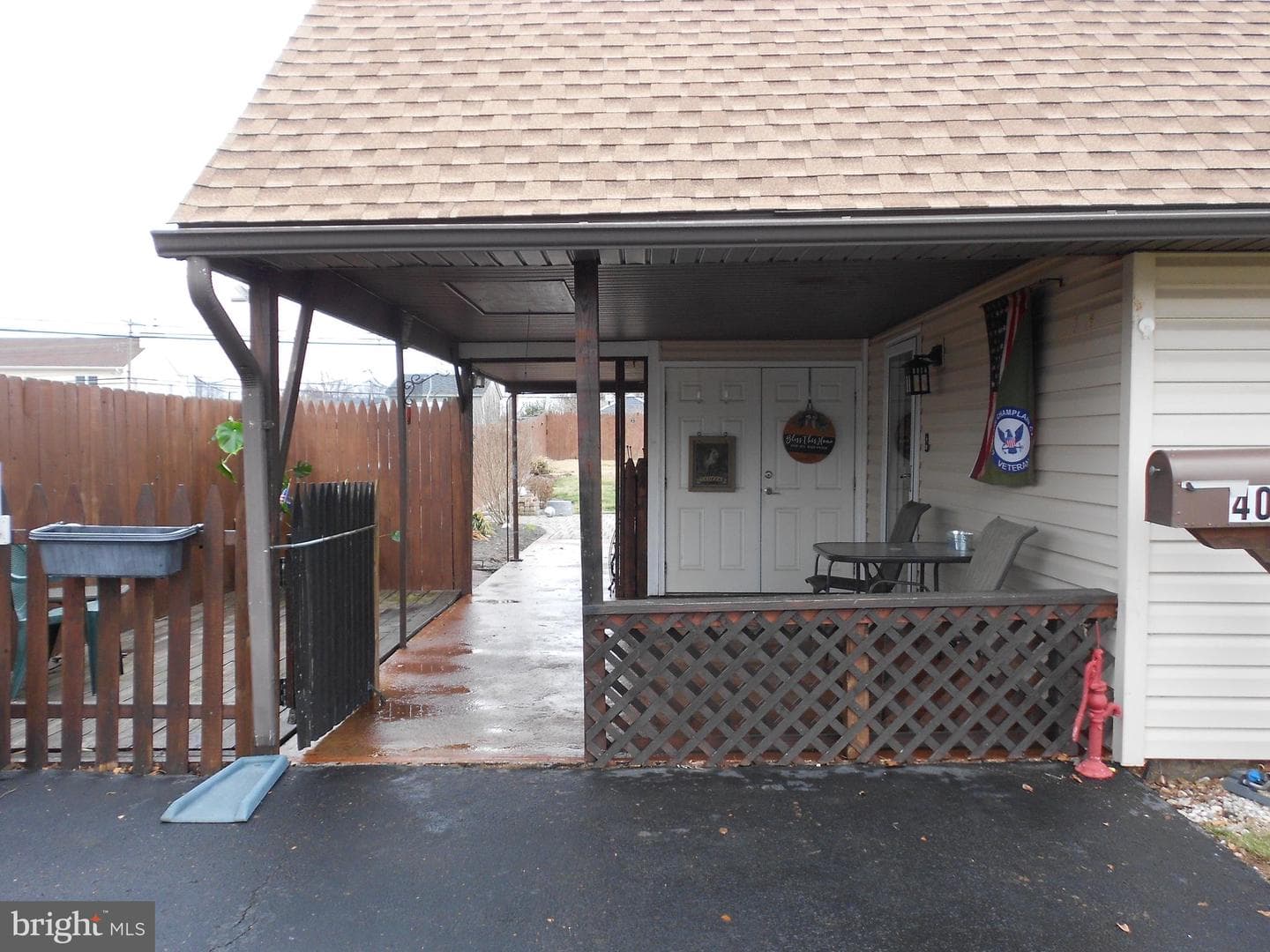 40 Coral Lane photo 3