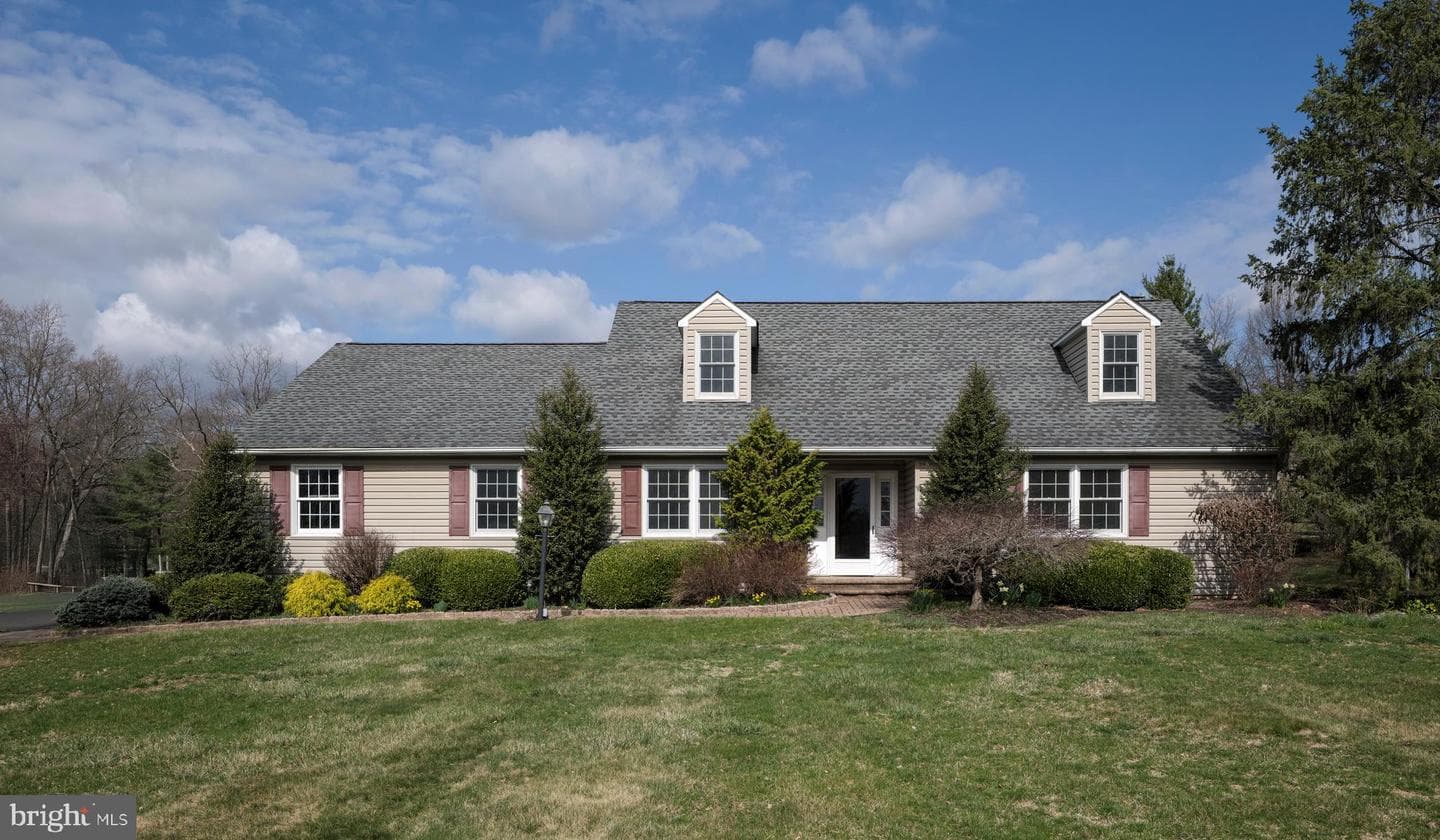 4902 Anderson Road photo 2