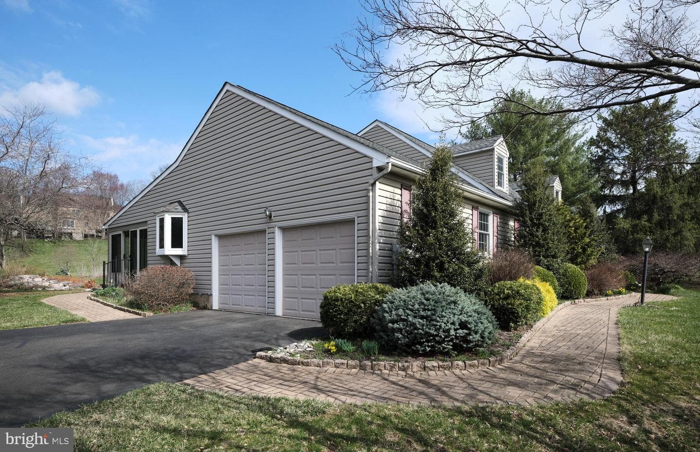 4902 Anderson Road photo 4