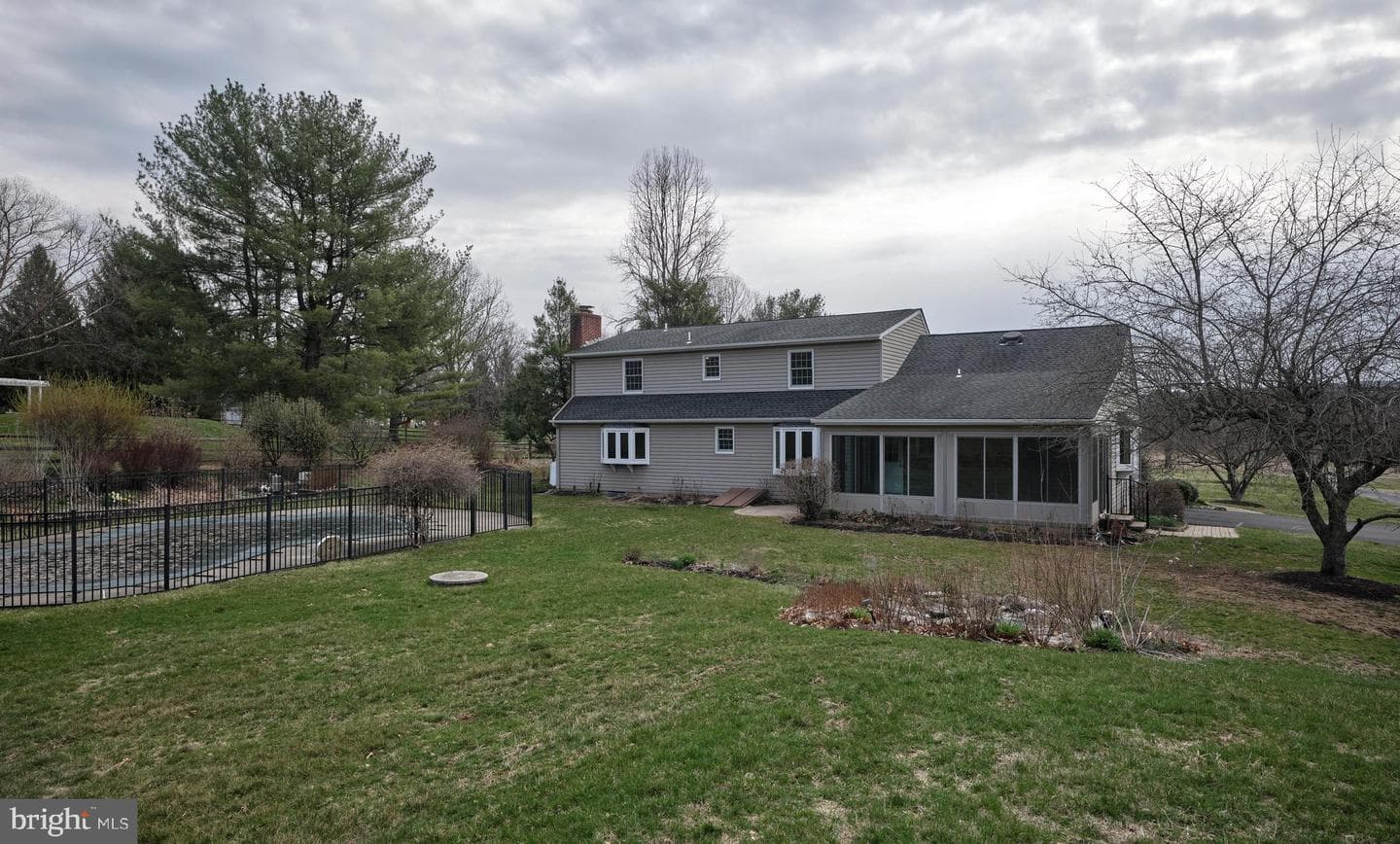 4902 Anderson Road photo 45