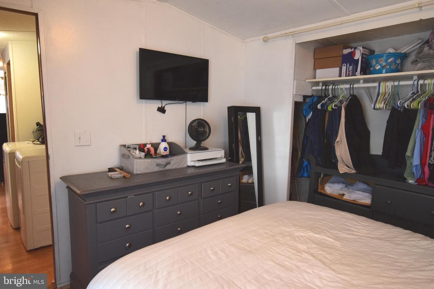 75 Harrison Drive photo 12