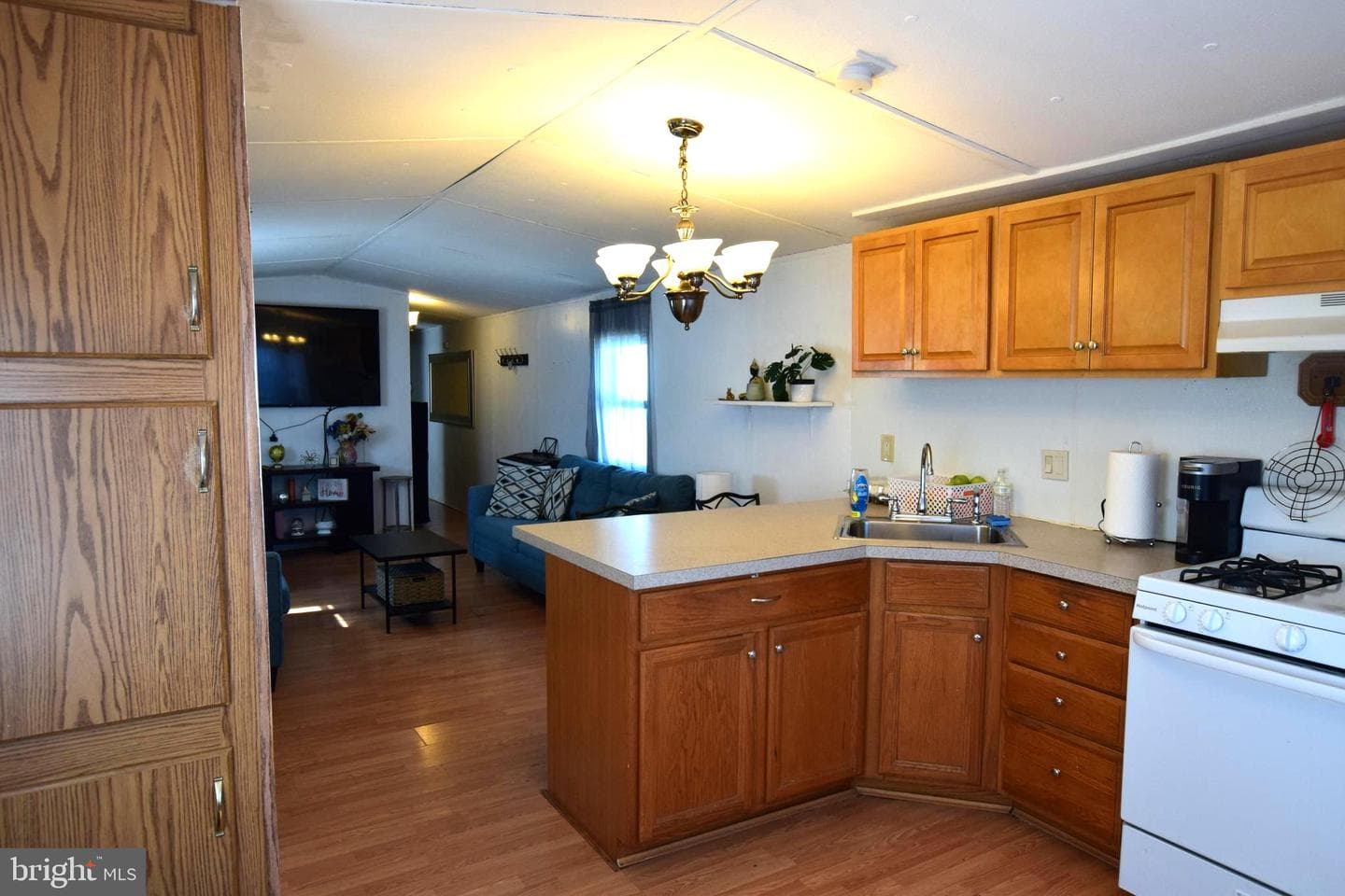 75 Harrison Drive photo 7