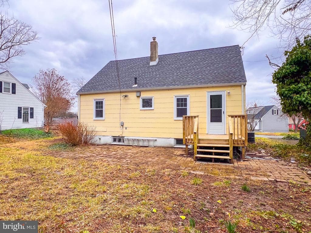 672 Osborne Avenue photo 32