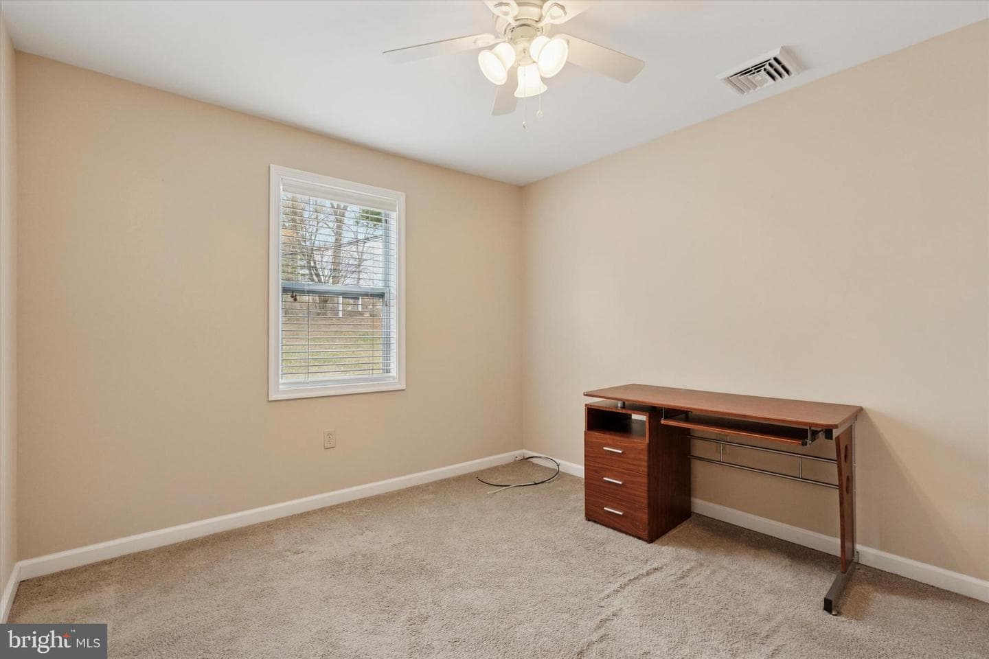 288 Colonial Drive photo 20