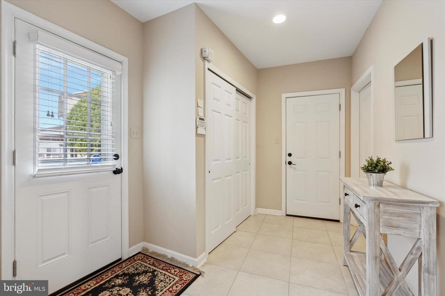 288 Colonial Drive photo 22