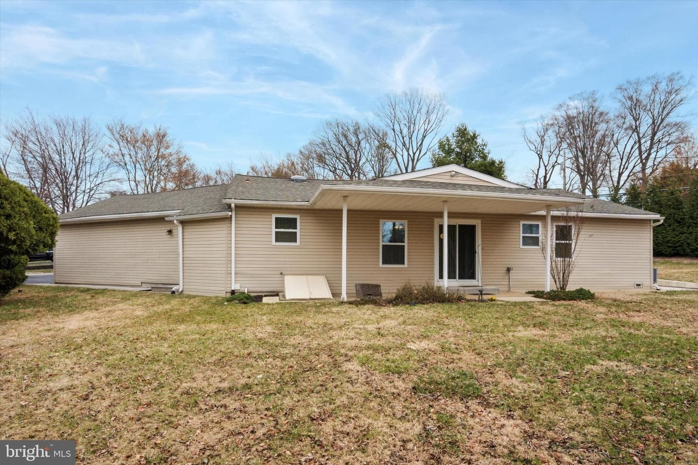 288 Colonial Drive photo 24