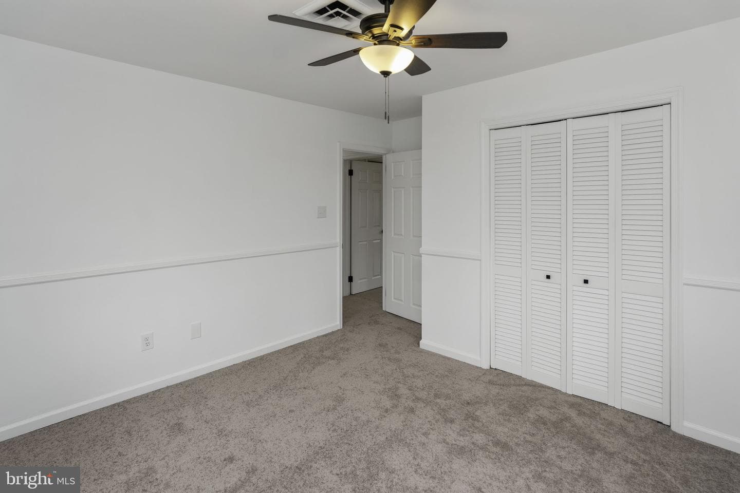 138 Rogers Road photo 14