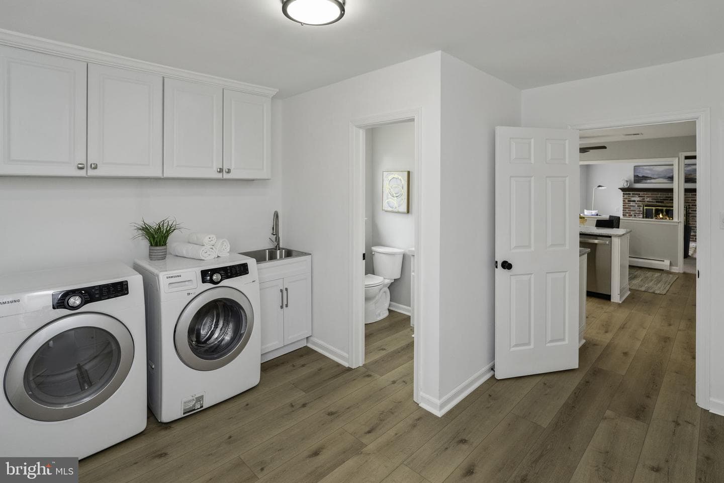 138 Rogers Road photo 21