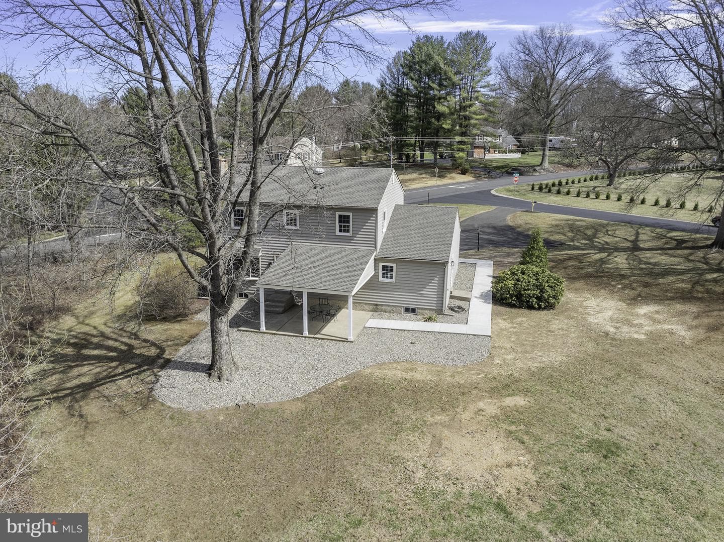 138 Rogers Road photo 22
