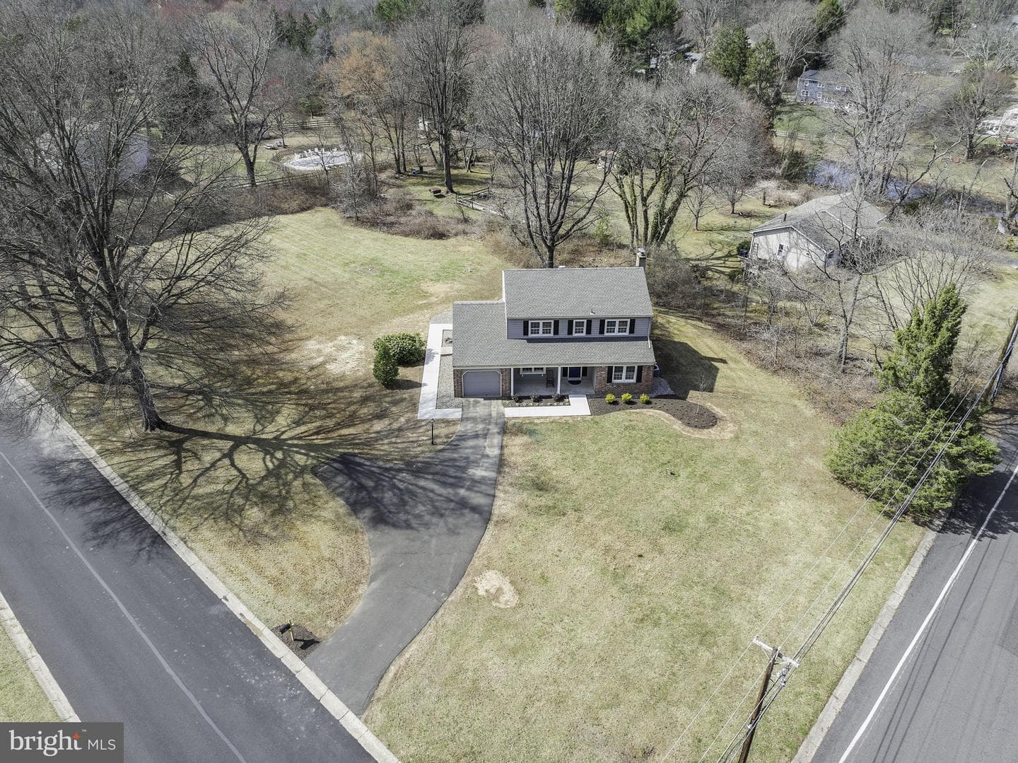 138 Rogers Road photo 23