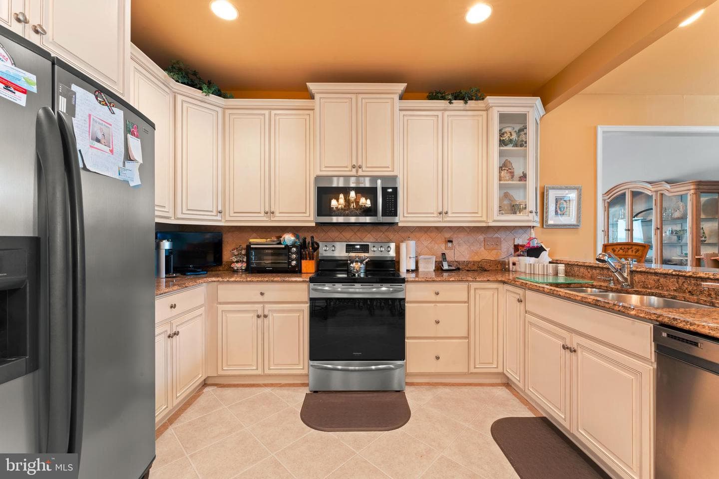 210 Shady Brook Drive photo 11
