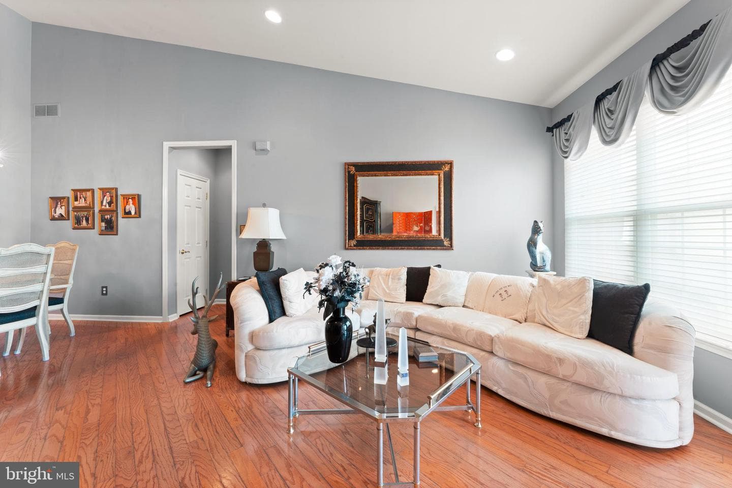 210 Shady Brook Drive photo 5