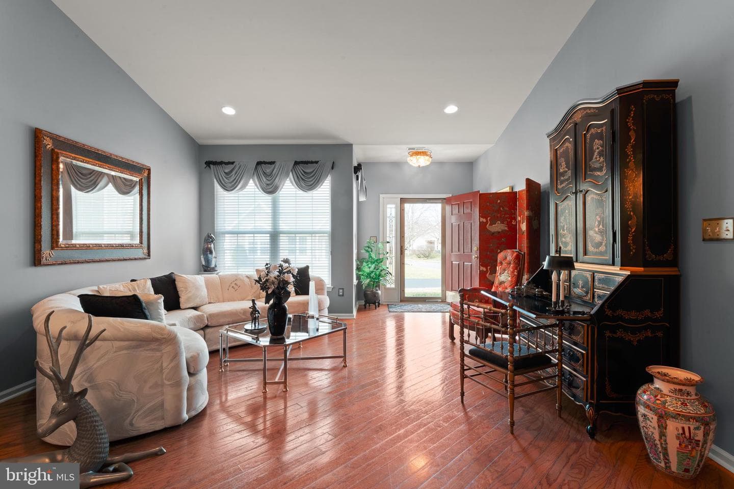 210 Shady Brook Drive photo 6