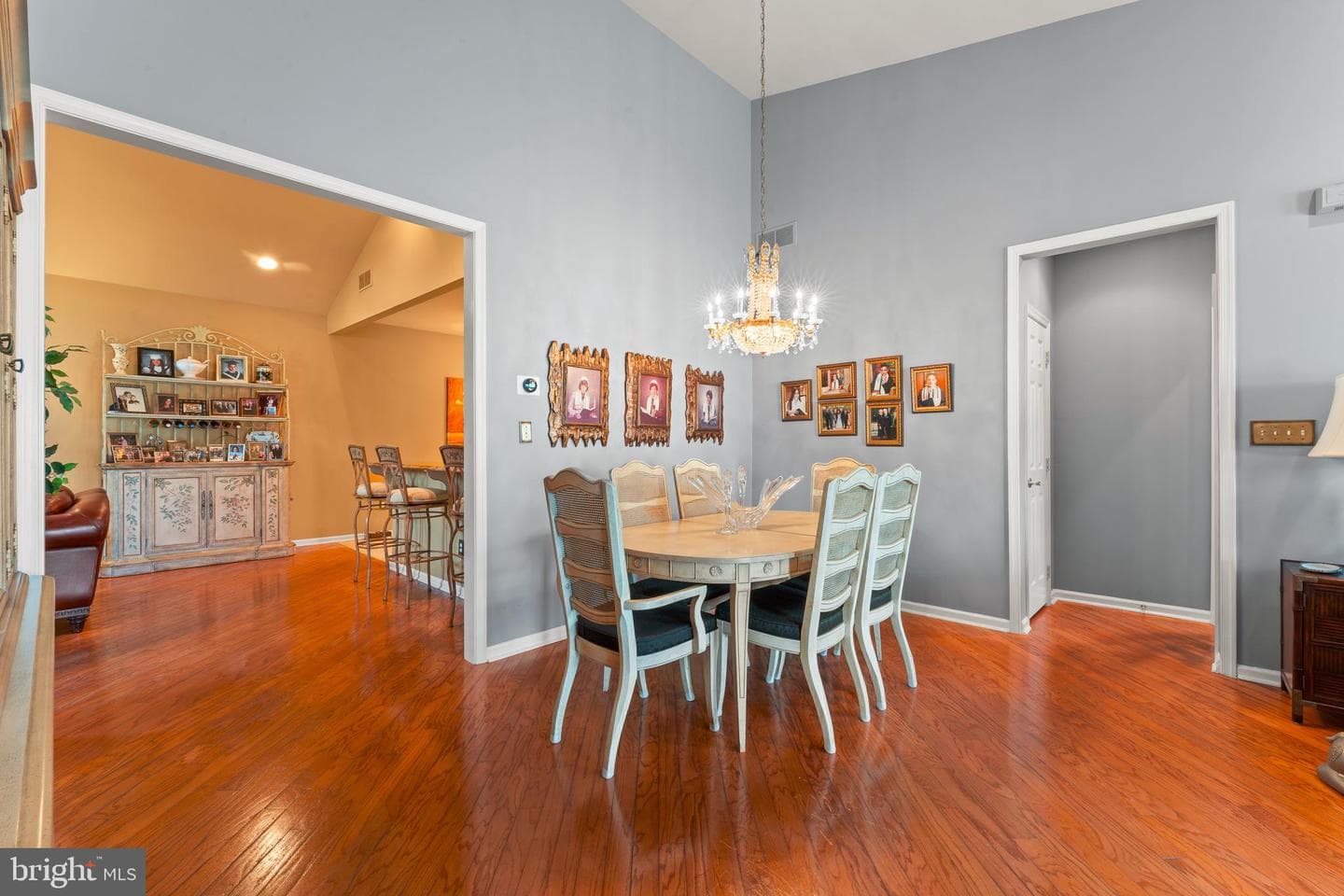 210 Shady Brook Drive photo 8
