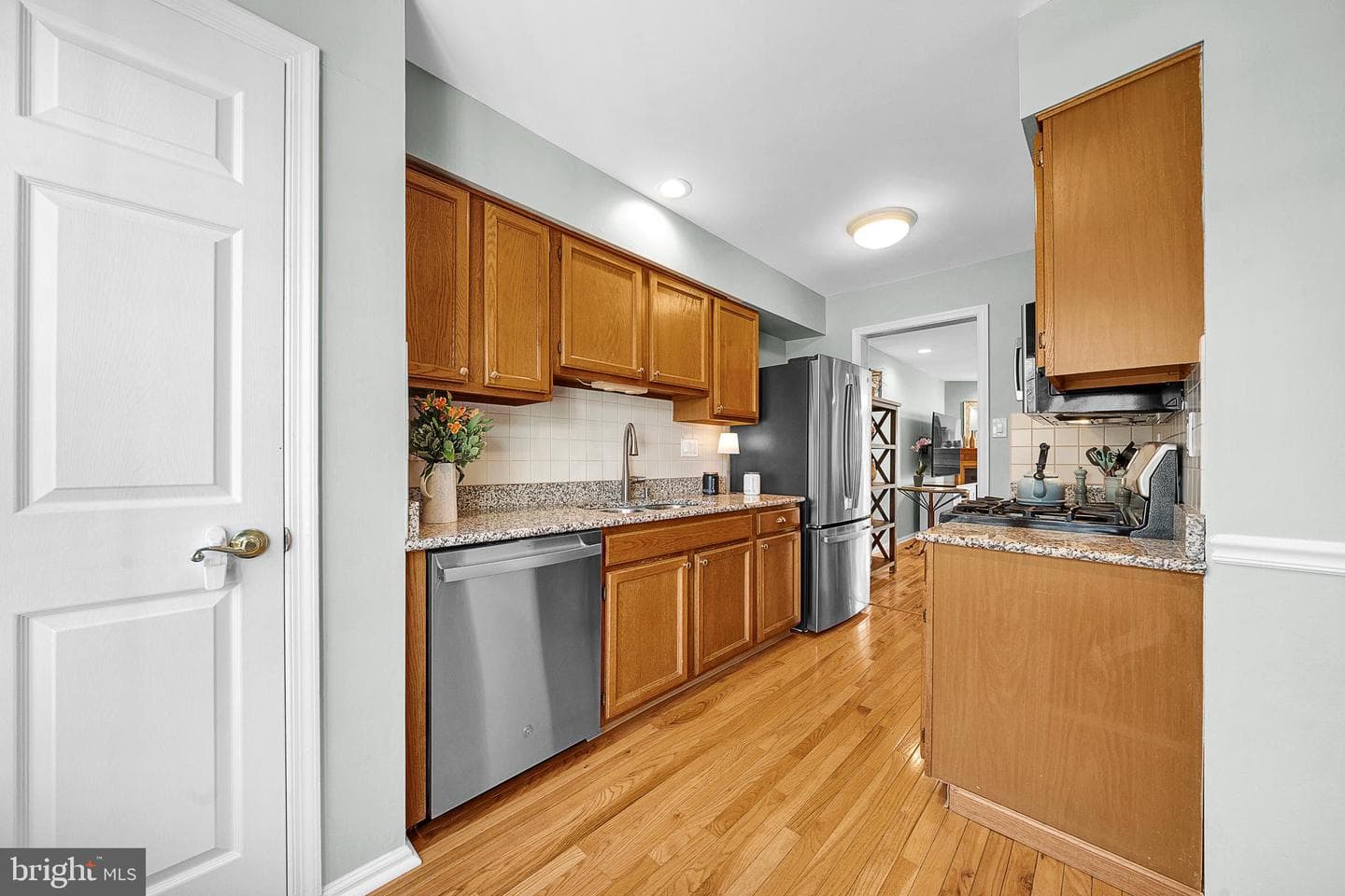 265 Leedom Way photo 10