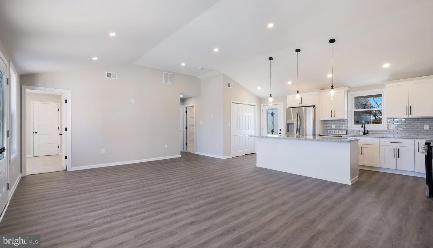 40 Tall Pine Lane photo 15
