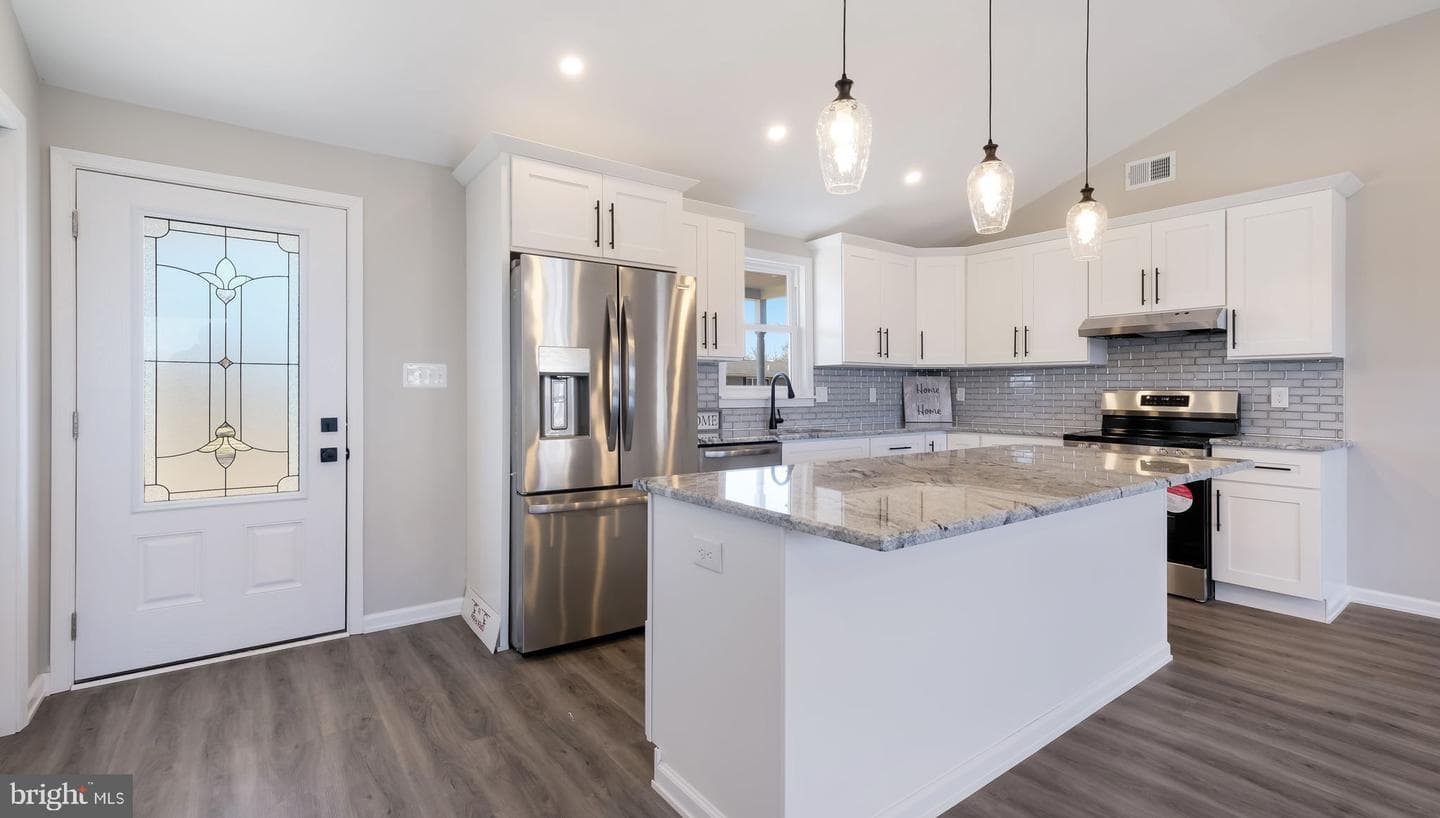 40 Tall Pine Lane photo 8