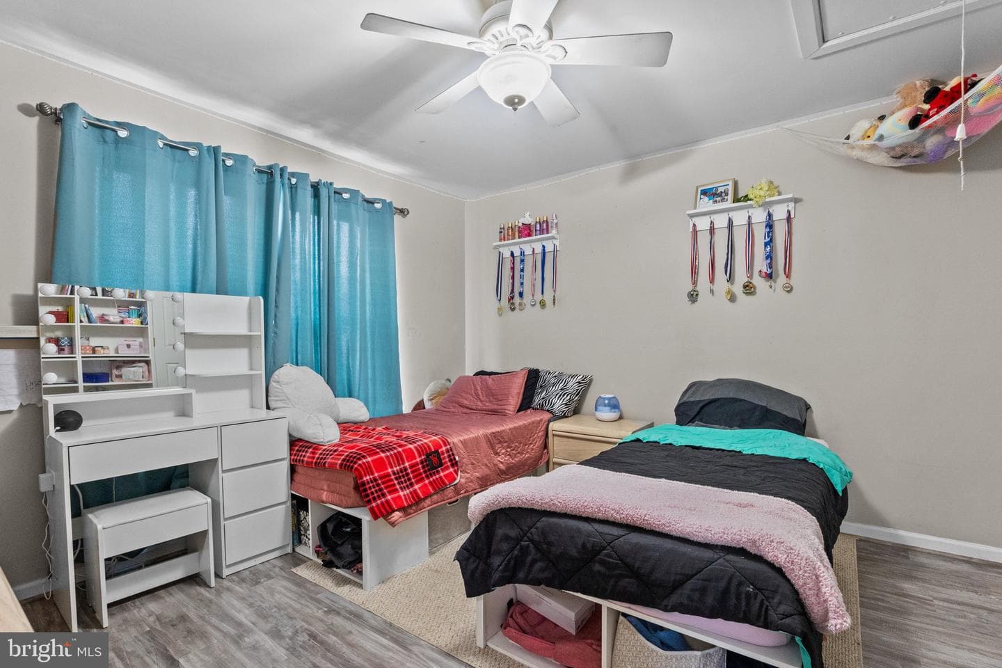2366 Maple Avenue photo 17