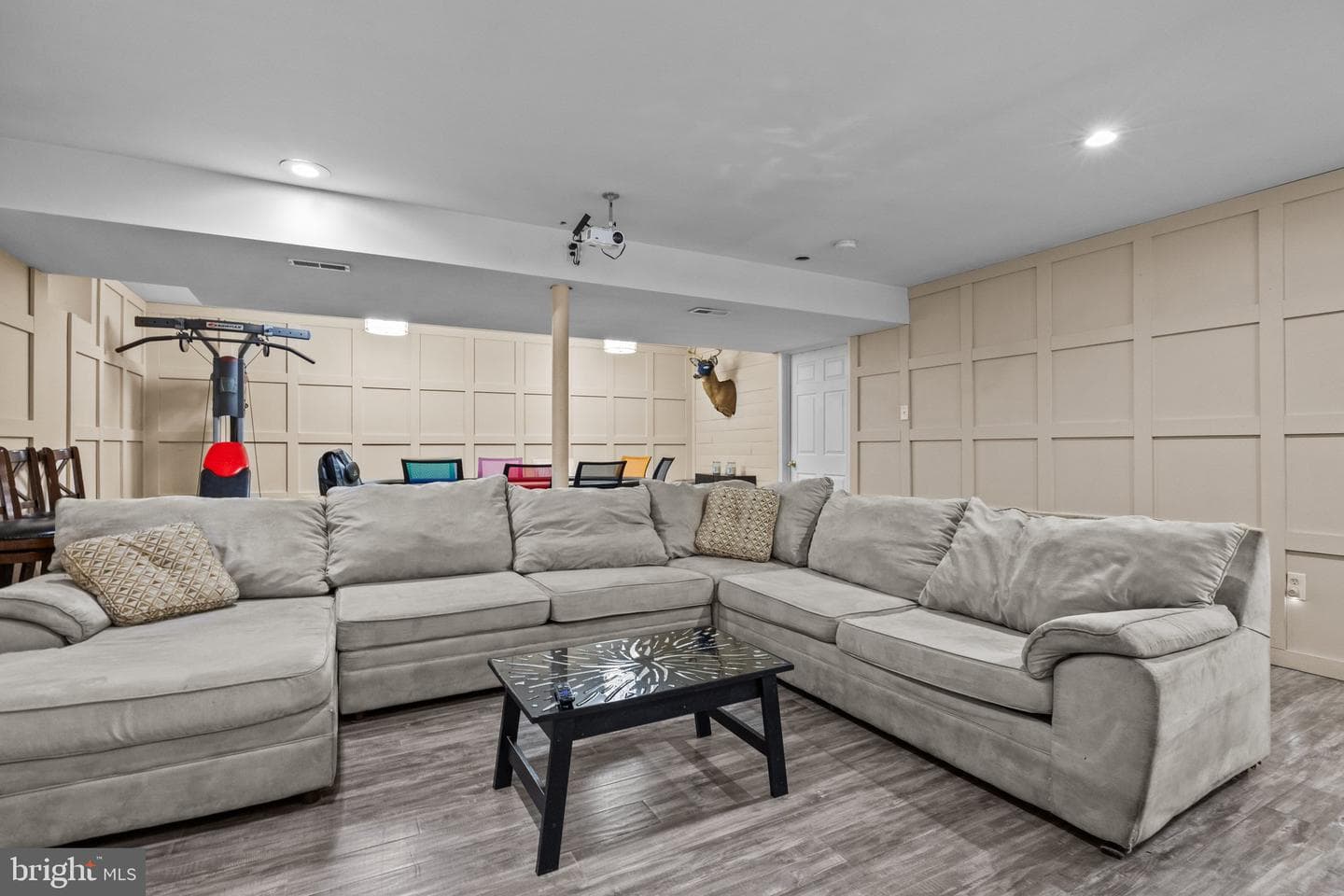 2366 Maple Avenue photo 28