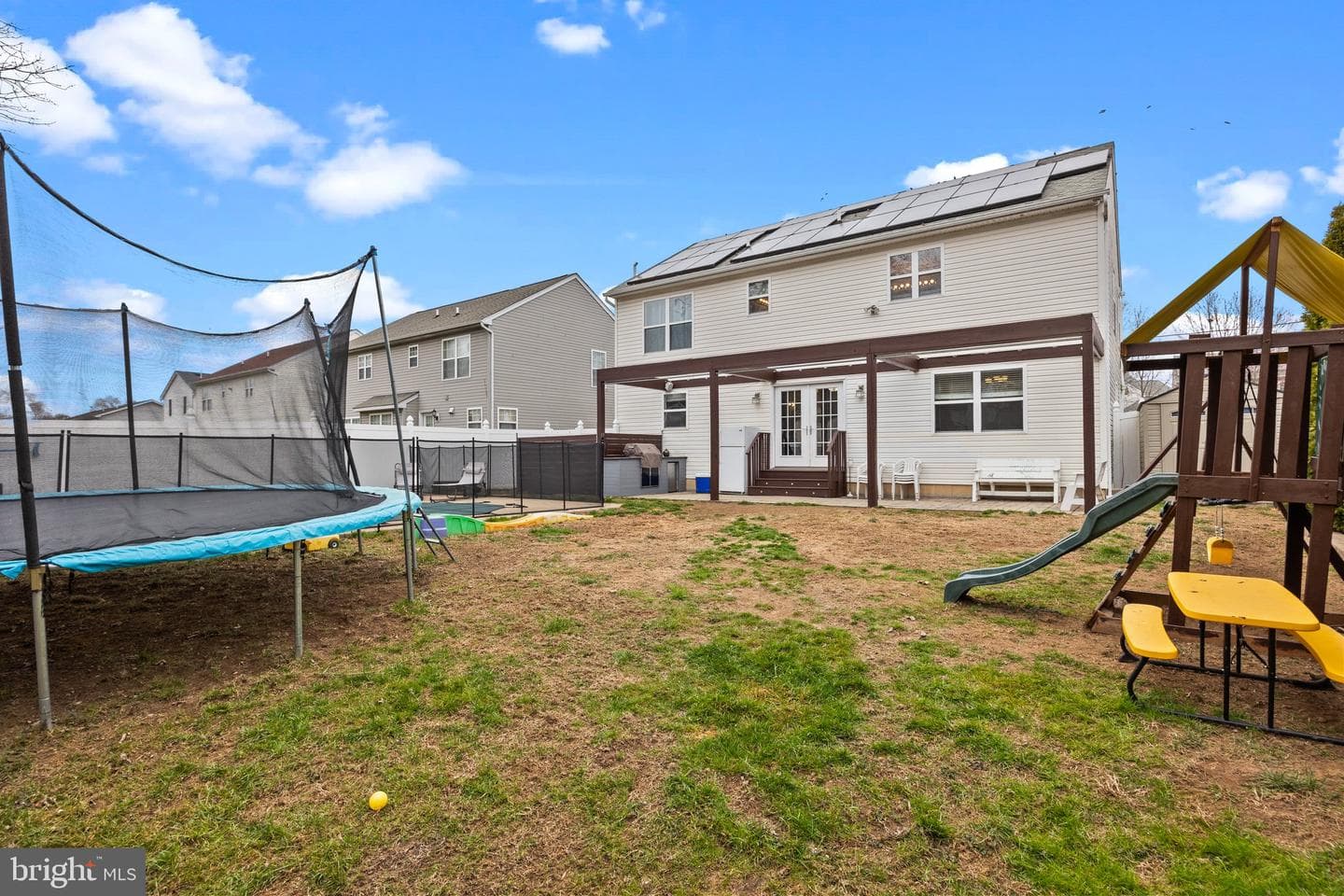 2366 Maple Avenue photo 38