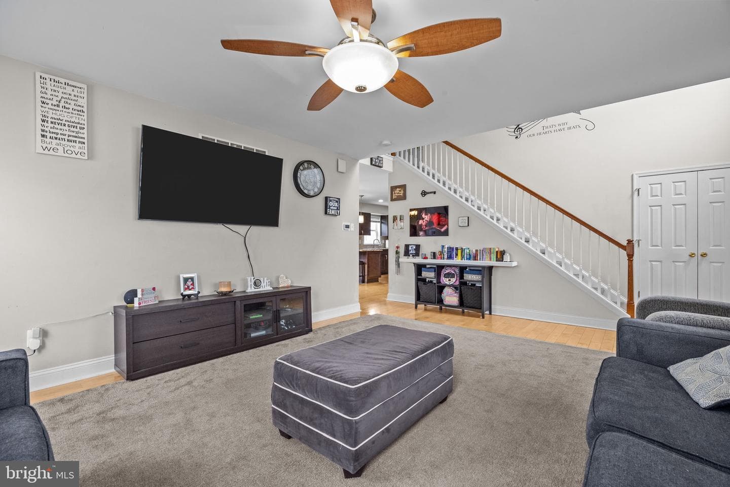 2366 Maple Avenue photo 6