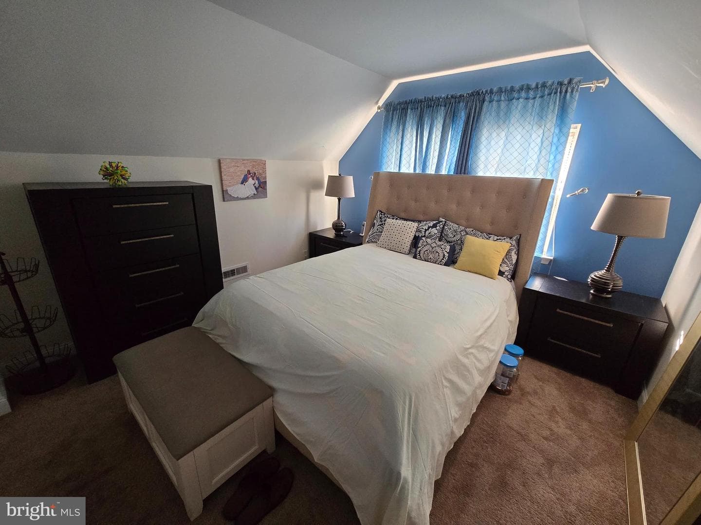 219 Harris Avenue photo 16