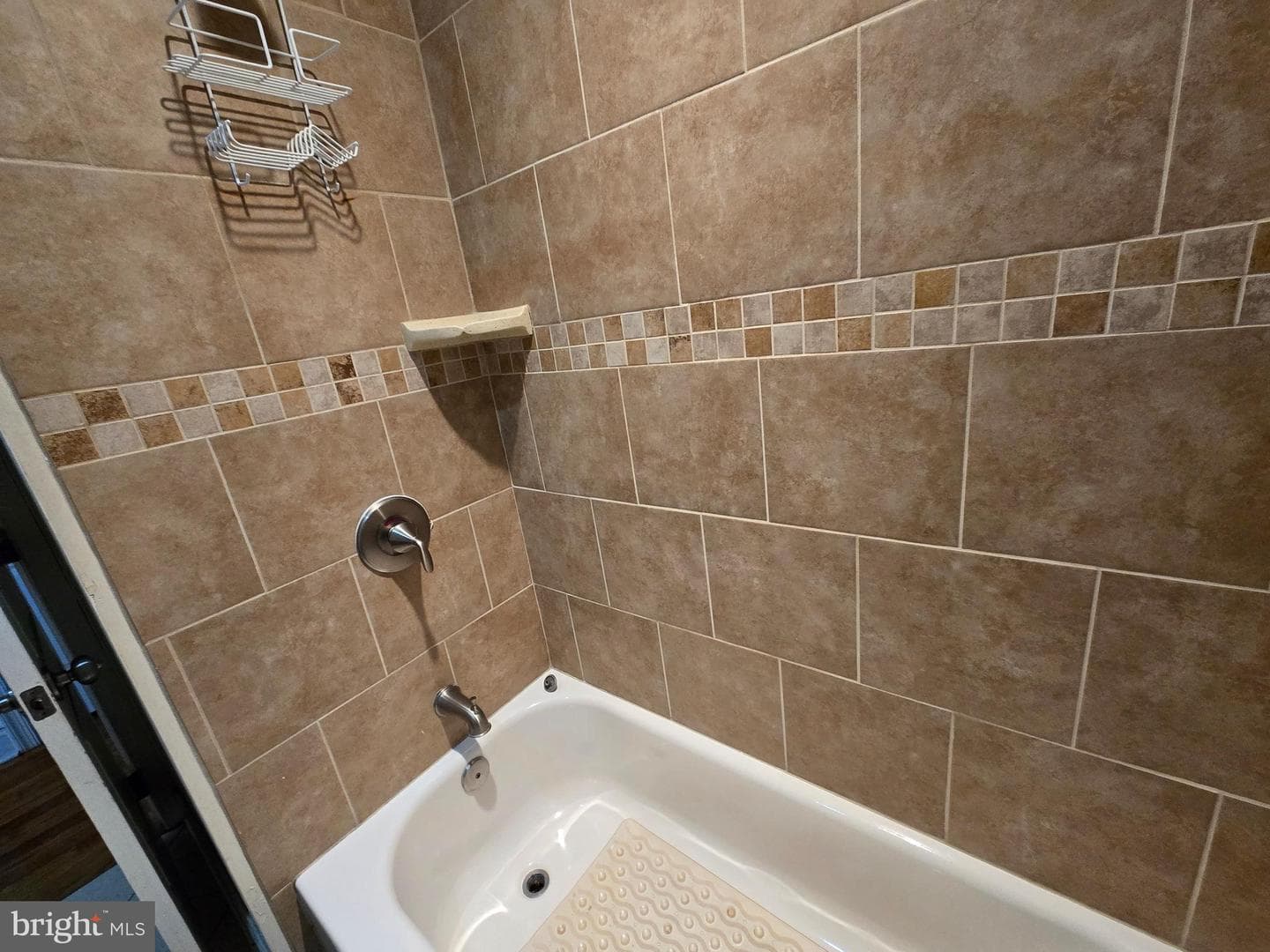 219 Harris Avenue photo 19