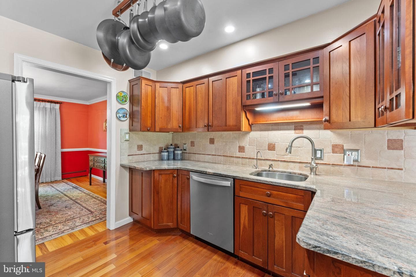 40 Deerpath Road photo 12