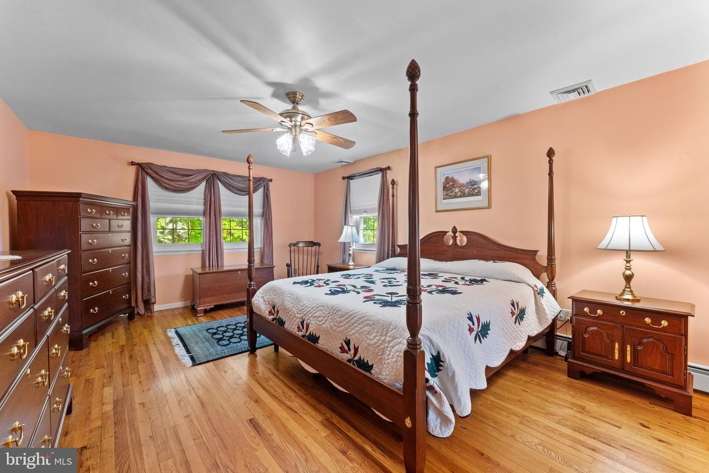 40 Deerpath Road photo 22