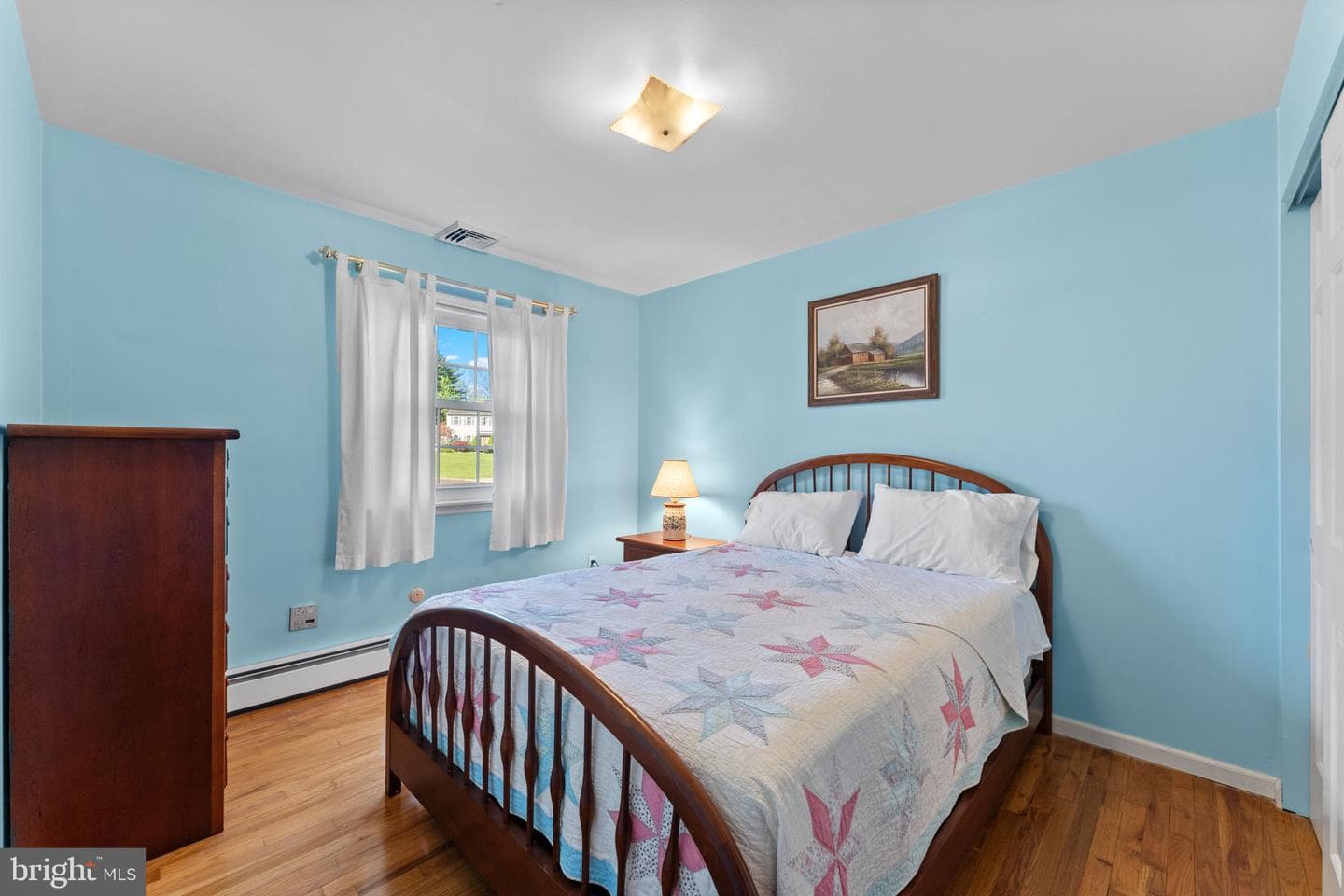 40 Deerpath Road photo 26