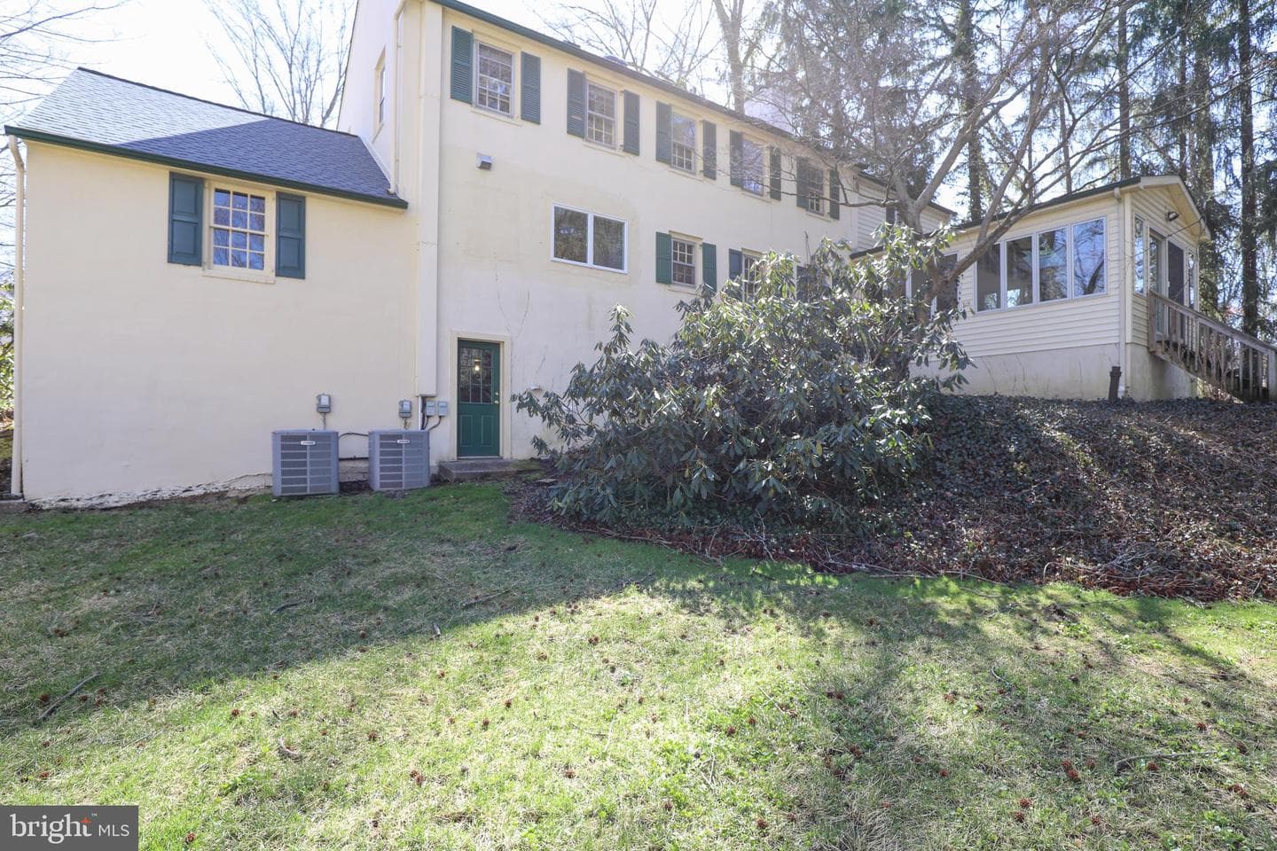 38 Crown Terrace photo 17