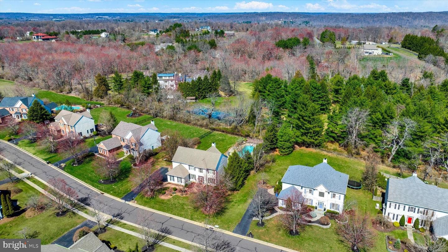 28 Eagleton Farm Road photo 54