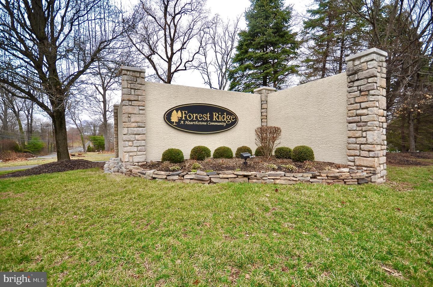 200 Claret Court #304 photo 35
