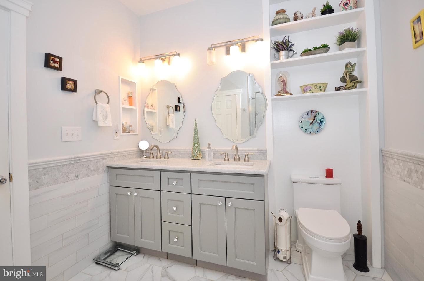200 Claret Court #304 photo 6