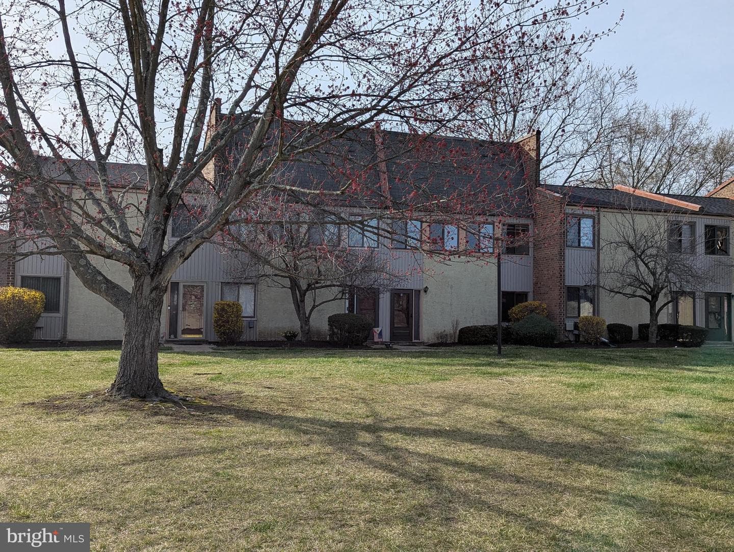 4901 Oxford Court photo 12
